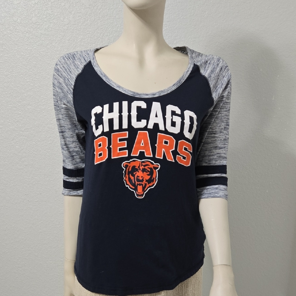 NFL Chicago Bears NFL Women's Emblem 3/4 Sleeve Tee - Navy and Gray